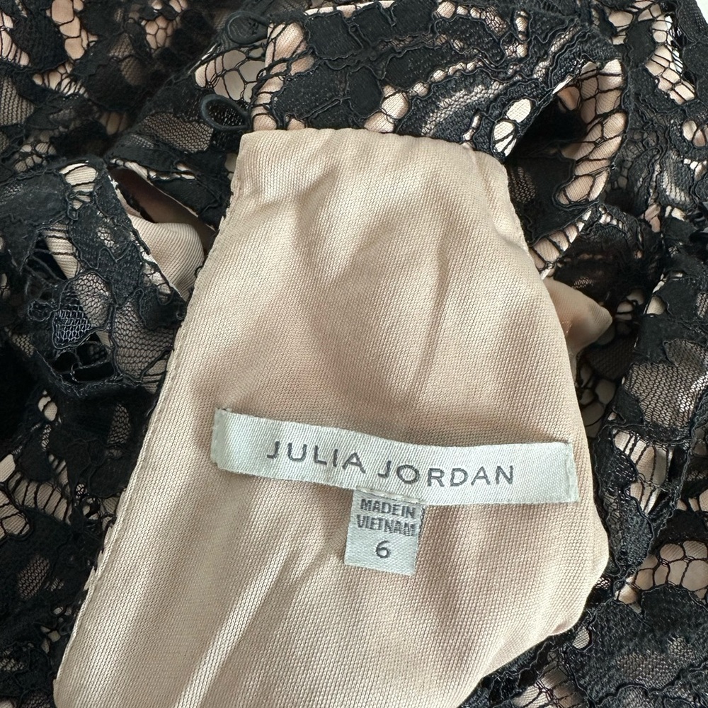 Julia Jordan Elegant Black Lace Jumpsuit - Picture 10 of 16